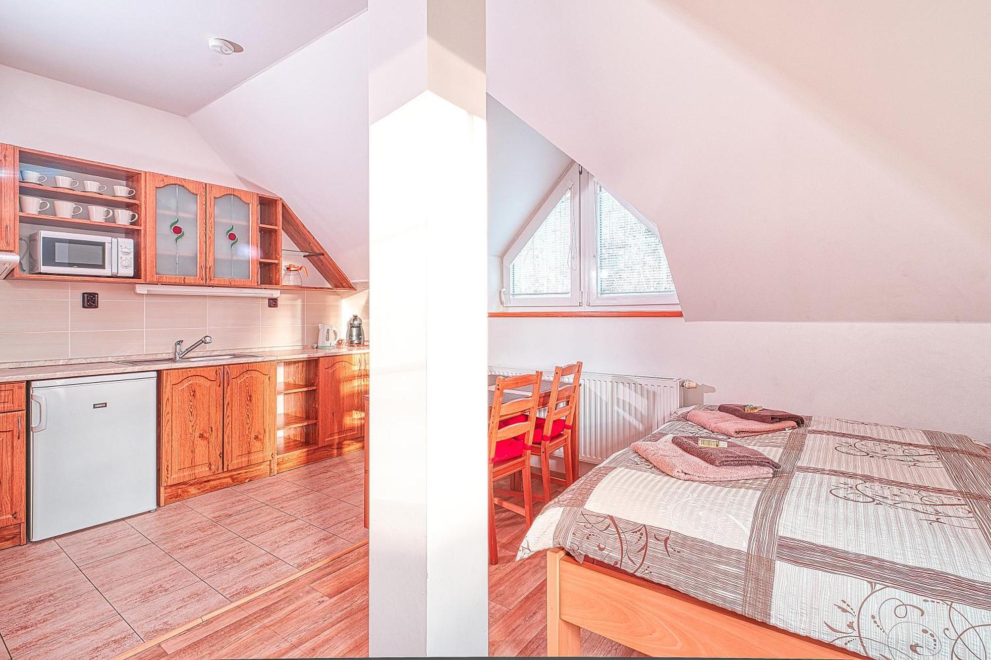 Apartments White - Hill Černý Dŭl Room photo